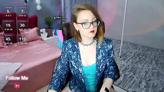 AngelaWhiti online show from 12/15/24, 03:42