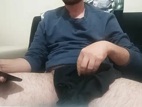 Snapshot of kayahan4 chatting on 11/19/25, 09:59 kayahan4 online show from 11/19/25, 09:59