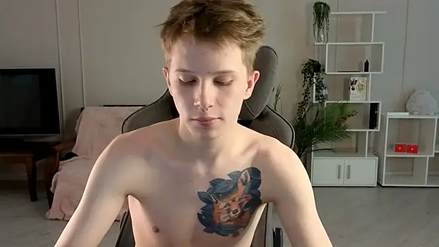 Snapshot of arlekincrop chatting on 09/10/25, 01:49 arlekincrop online show from 09/10/25, 01:49