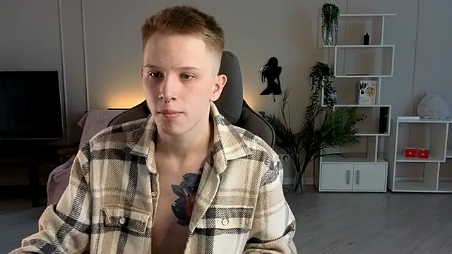 Snapshot of arlekincrop chatting on 09/11/25, 03:06 arlekincrop online show from 09/11/25, 03:06