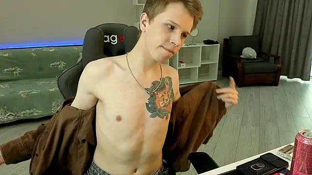 Snapshot of arlekincrop chatting on 11/22/25, 05:06 arlekincrop online show from 11/22/25, 05:06