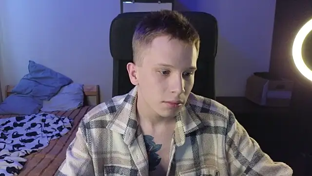 arlekincrop online show from 02/22/26, 08:24