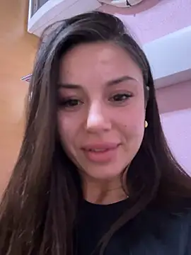 Snapshot of AmiraRosse chatting on 02/28/25, 06:10 AmiraRosse online show from 02/28/25, 06:10