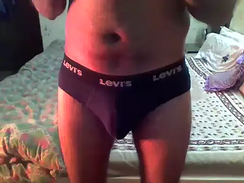 Snapshot of secretoxoxo chatting on 02/16/25, 12:10 secretoxoxo online show from 02/16/25, 12:10