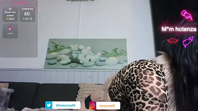 Snapshot of Hotenza69 chatting on 01/04/25, 04:43 Hotenza69 online show from 01/04/25, 04:43