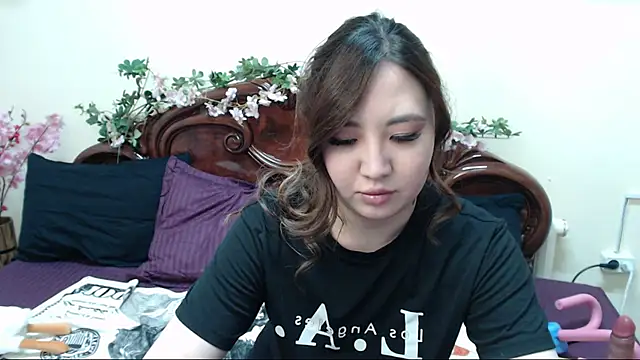 Snapshot of katydoll_ chatting on 03/03/25, 05:39 katydoll online show from 03/03/25, 05:39
