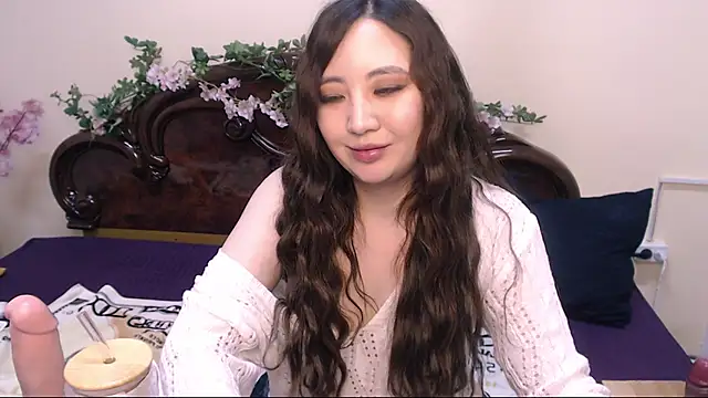 Snapshot of katydoll_ chatting on 03/08/25, 05:22 katydoll online show from 03/08/25, 05:22