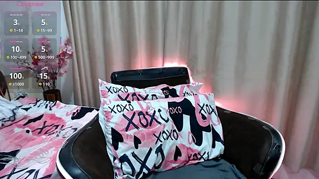 Snapshot of katydoll_ chatting on 09/11/25, 03:12 katydoll online show from 09/11/25, 03:12