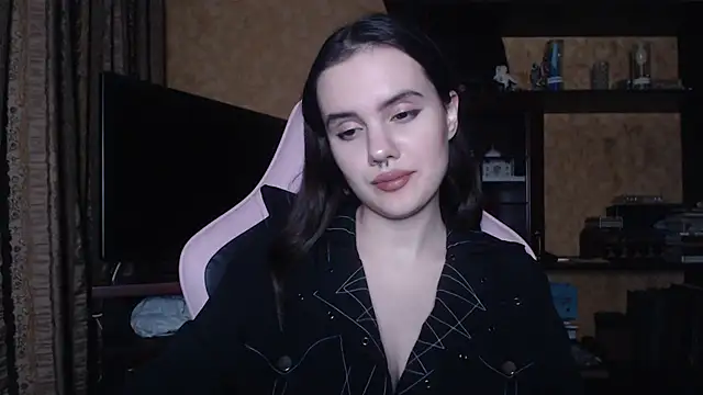 Snapshot of Veronika_kruk chatting on 12/24/24, 06:28 Veronika kruk online show from 12/24/24, 06:28