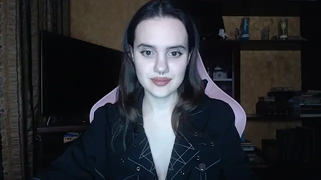 Snapshot of Veronika_kruk chatting on 12/27/24, 06:31 Veronika kruk online show from 12/27/24, 06:31