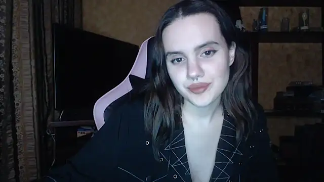 Snapshot of Veronika_kruk chatting on 12/28/24, 06:40 Veronika kruk online show from 12/28/24, 06:40