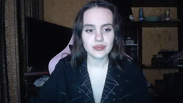 Snapshot of Veronika_kruk chatting on 01/05/25, 06:35 Veronika kruk online show from 01/05/25, 06:35