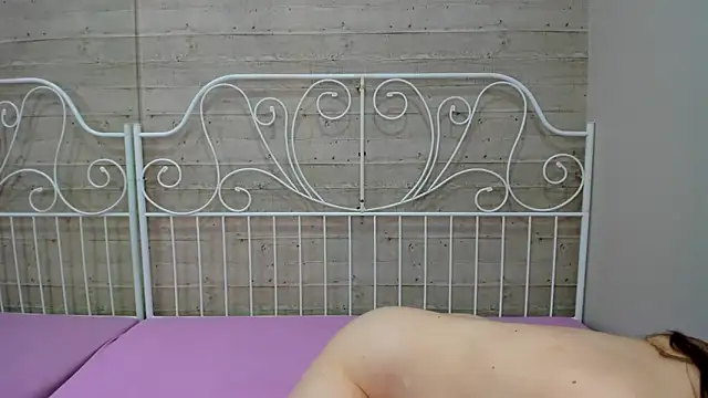 Snapshot of JuliaBusty chatting on 03/16/25, 04:30 JuliaBusty online show from 03/16/25, 04:30