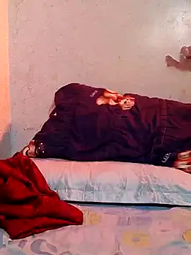 Snapshot of QueenSoreal chatting on 02/12/25, 05:26 QueenSoreal online show from 02/12/25, 05:26