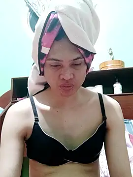 QueenSoreal online show from 01/10/26, 03:14