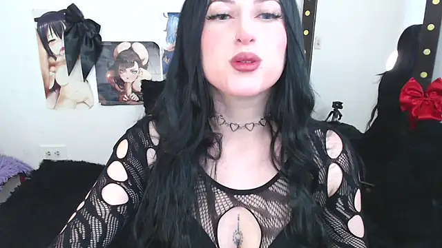 Snapshot of Evelyn_Sheeran chatting on 09/27/25, 03:44 Evelyn Sheeran online show from 09/27/25, 03:44