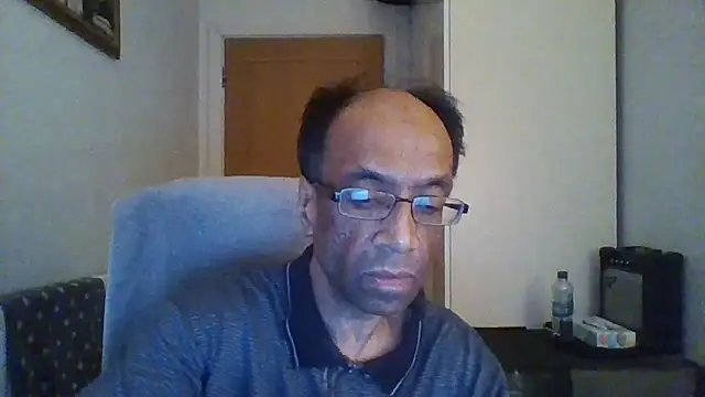 rauncher1 online show from 10/20/25, 08:04