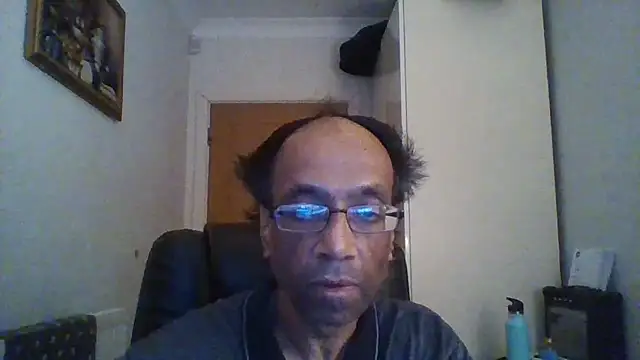 rauncher1 online show from 12/16/25, 09:14