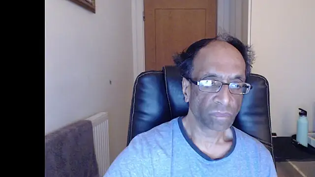 rauncher1 online show from 04/04/26, 11:46