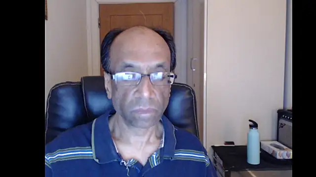 Snapshot of rauncher1 chatting on 04/26/26, 07:55 rauncher1 online show from 04/26/26, 07:55