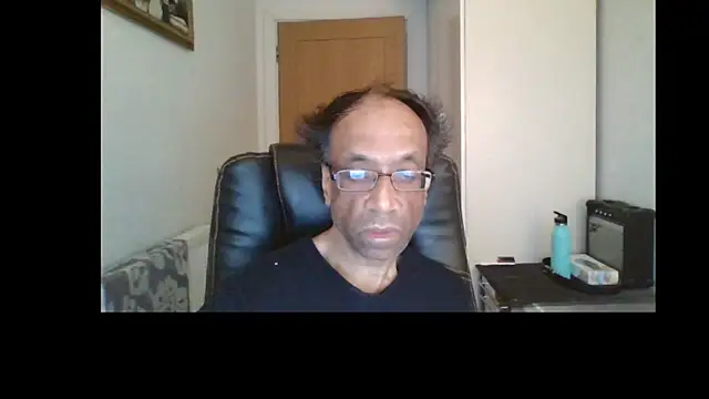 Snapshot of rauncher1 chatting on 05/07/26, 08:31 rauncher1 online show from 05/07/26, 08:31