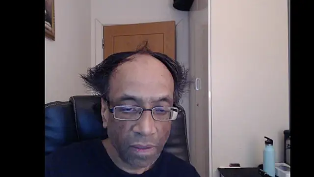 Snapshot of rauncher1 chatting on 05/19/26, 08:31 rauncher1 online show from 05/19/26, 08:31