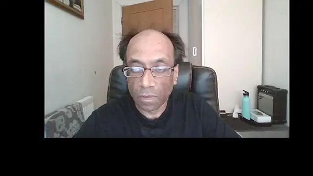 Snapshot of rauncher1 chatting on 05/30/26, 11:18 rauncher1 online show from 05/30/26, 11:18