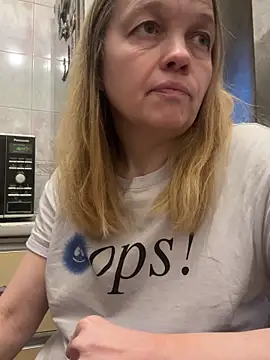 Susanel online show from 01/26/25, 01:47