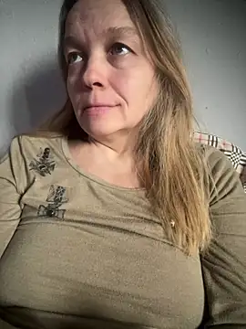 Susanel online show from 03/15/25, 07:31