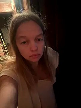 Susanel online show from 10/18/25, 10:05