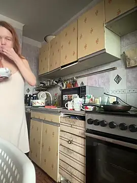 Susanel online show from 02/21/26, 09:21