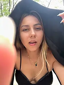 Brittanyrosexx online show from 03/14/25, 07:12