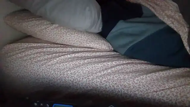 Snapshot of vergatugablogspot chatting on 03/02/26, 11:50 vergatugablogspot online show from 03/02/26, 11:50