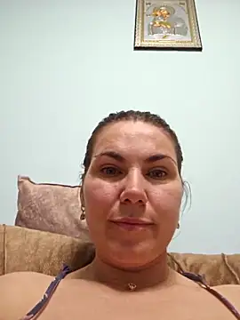 Snapshot of FeliciaKrige chatting on 03/21/25, 10:28 FeliciaKrige online show from 03/21/25, 10:28