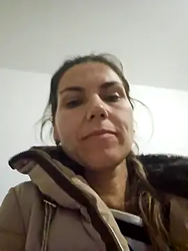 Snapshot of FeliciaKrige chatting on 10/29/25, 09:27 FeliciaKrige online show from 10/29/25, 09:27