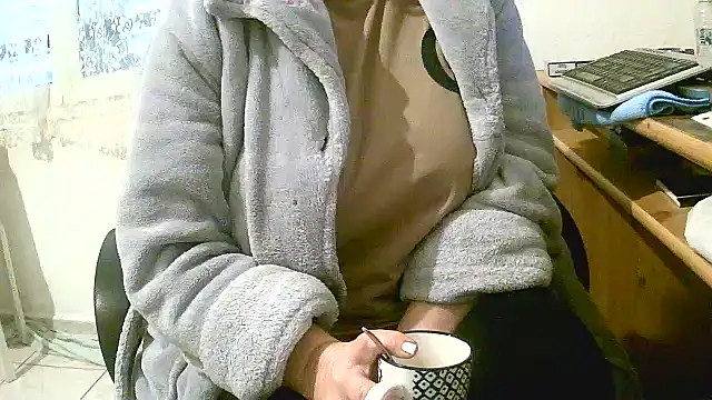 douceur63 online show from 12/19/24, 12:45