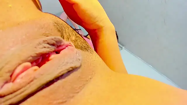 Snapshot of SQUIRTINGQUEEN11 chatting on 12/13/24, 01:37 SQUIRTINGQUEEN11 online show from 12/13/24, 01:37