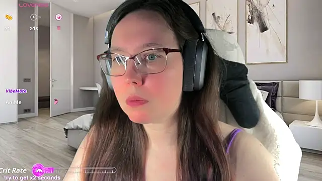 Victoria Romans online show from 05/25/26, 02:17