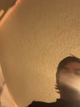 Snapshot of cumgitsumdic chatting on 11/25/25, 05:40 cumgitsumdic online show from 11/25/25, 05:40