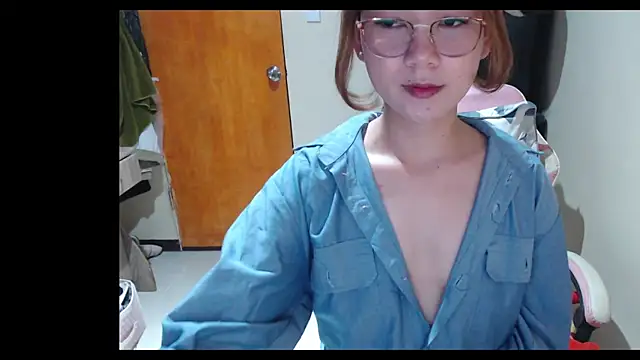 Snapshot of Sweety_Aria chatting on 07/23/26, 03:59 Sweety Aria online show from 07/23/26, 03:59