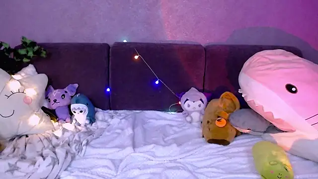 Unicorntears   online show from 01/19/25, 04:54