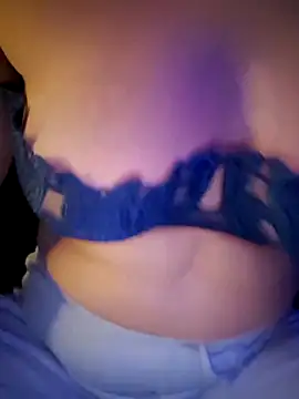 Cutegirlforyou online show from 04/04/26, 06:00