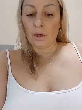 Liana MilfHot online show from 09/14/25, 01:38