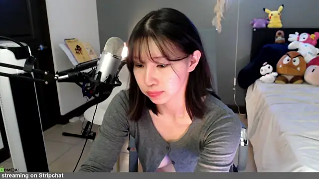 Snapshot of minarocket_ chatting on 02/13/26, 04:36 minarocket online show from 02/13/26, 04:36