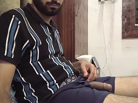 Snapshot of brownie_cake_cb chatting on 09/20/25, 05:36 brownie cake cb online show from 09/20/25, 05:36