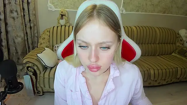 ElinOceanX online show from 12/08/24, 03:02