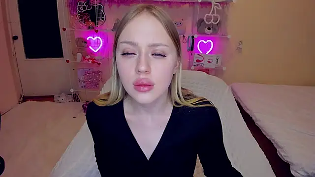 ElinOceanX online show from 03/18/25, 08:59