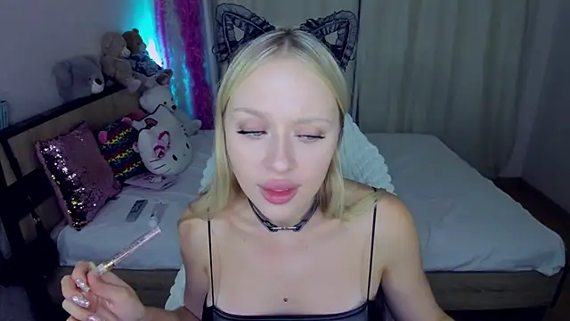 ElinOceanX online show from 09/18/25, 03:47