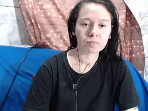 Venusluxodomme online show from 10/12/25, 02:49