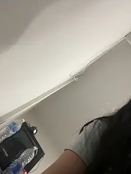 kiarafonseca  online show from 10/25/25, 02:08